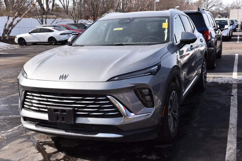 Buick Envision Vehicle Full-screen Gallery Image 04