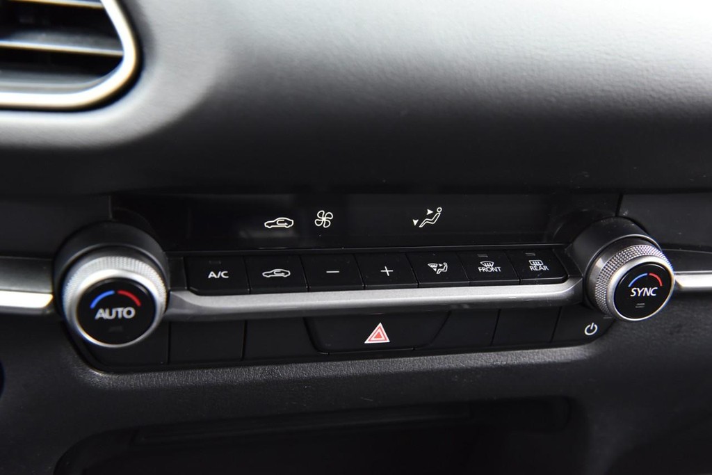 Mazda CX-30 Vehicle Image 14