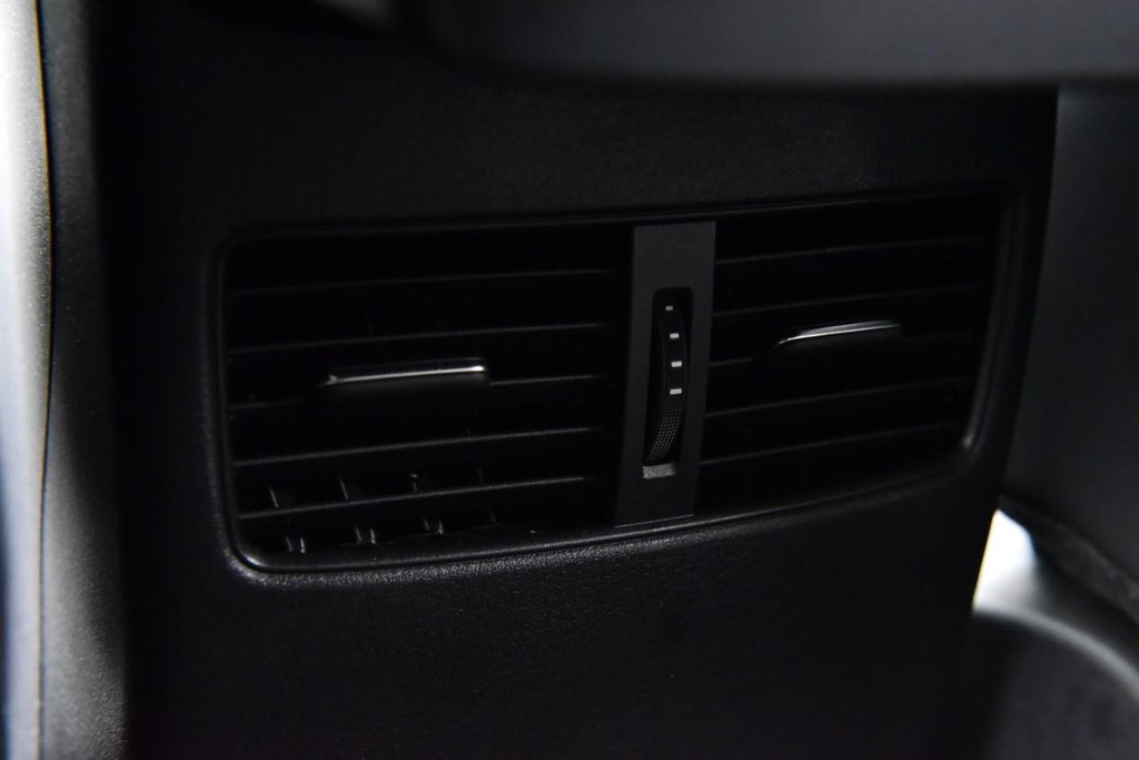 Mazda CX-30 Vehicle Image 21