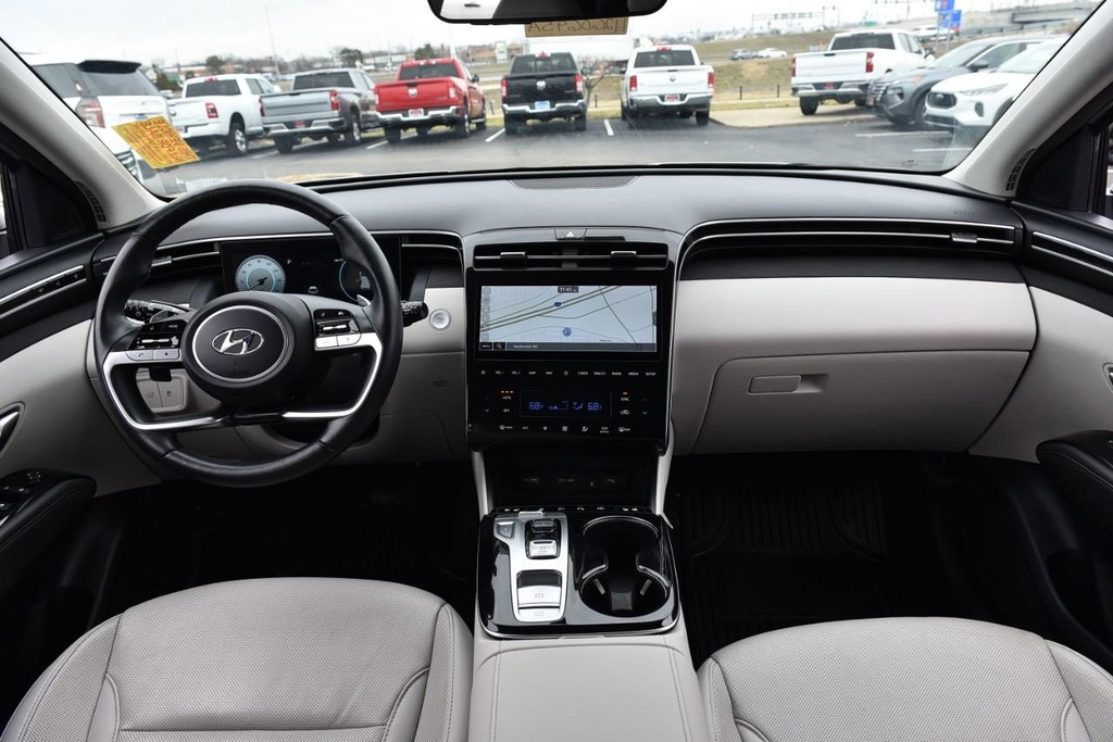 Hyundai Tucson Vehicle Image 07