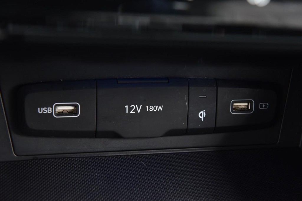 Hyundai Tucson Vehicle Image 18