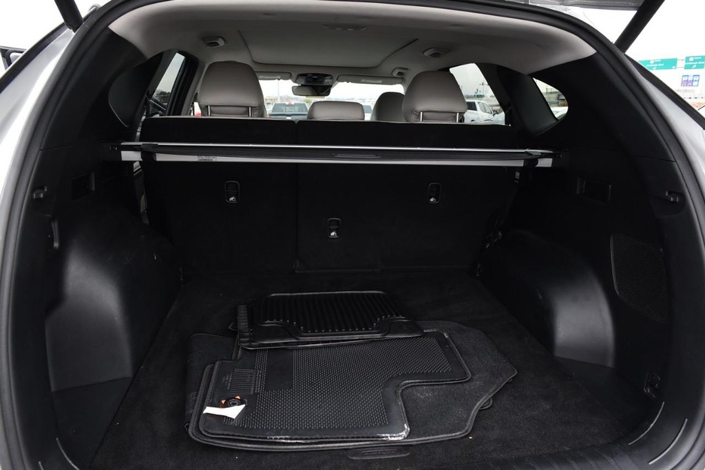 Hyundai Tucson Vehicle Image 30