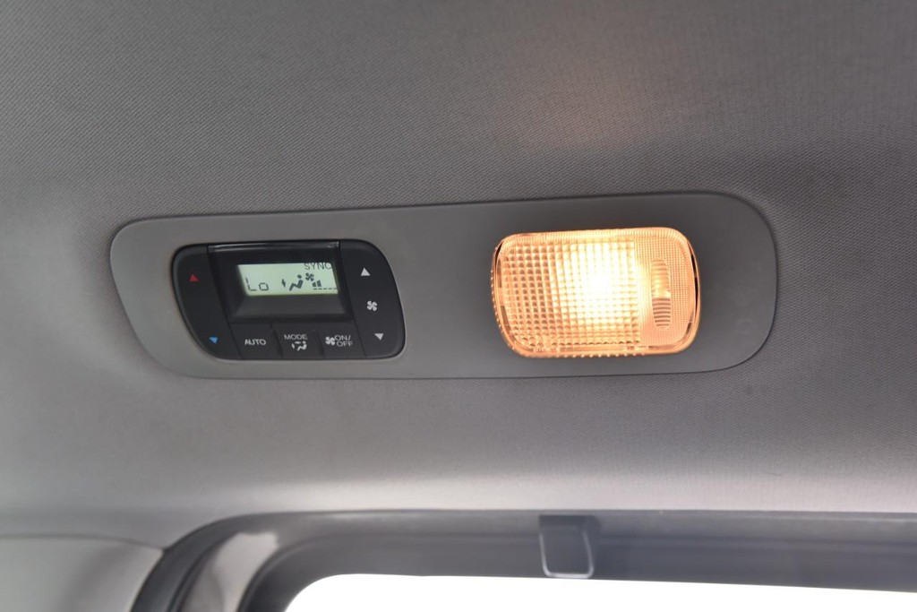 Honda Odyssey Vehicle Image 24