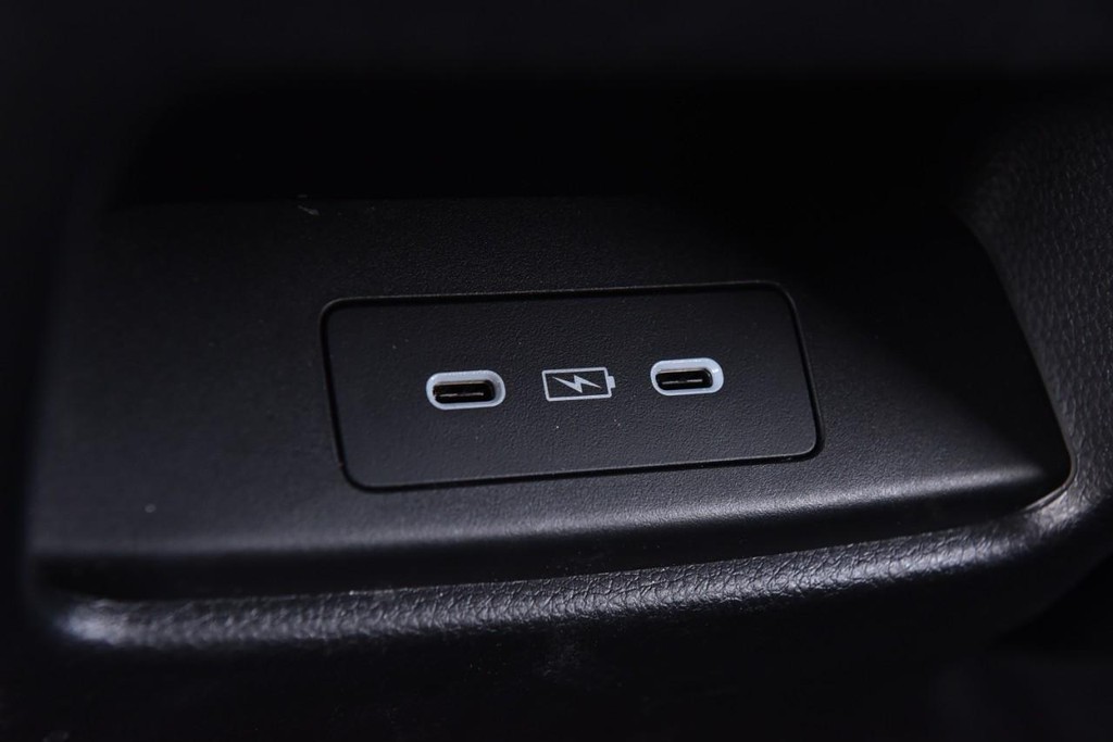 Honda CR-V Vehicle Image 25