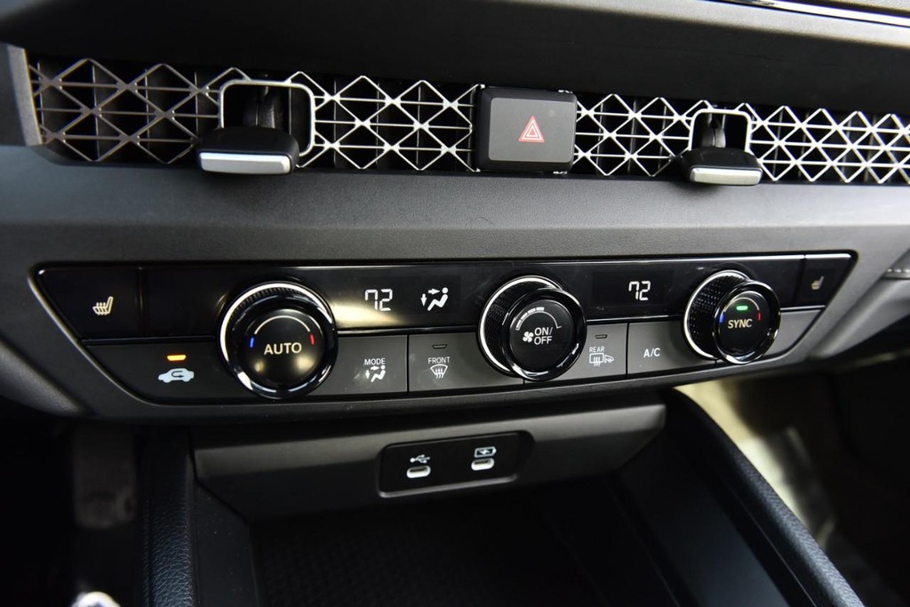 Honda Accord Sedan Vehicle Image 14