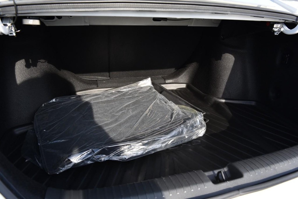 Honda Accord Sedan Vehicle Image 23