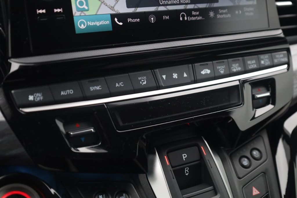 Honda Odyssey Vehicle Full-screen Gallery Image 17