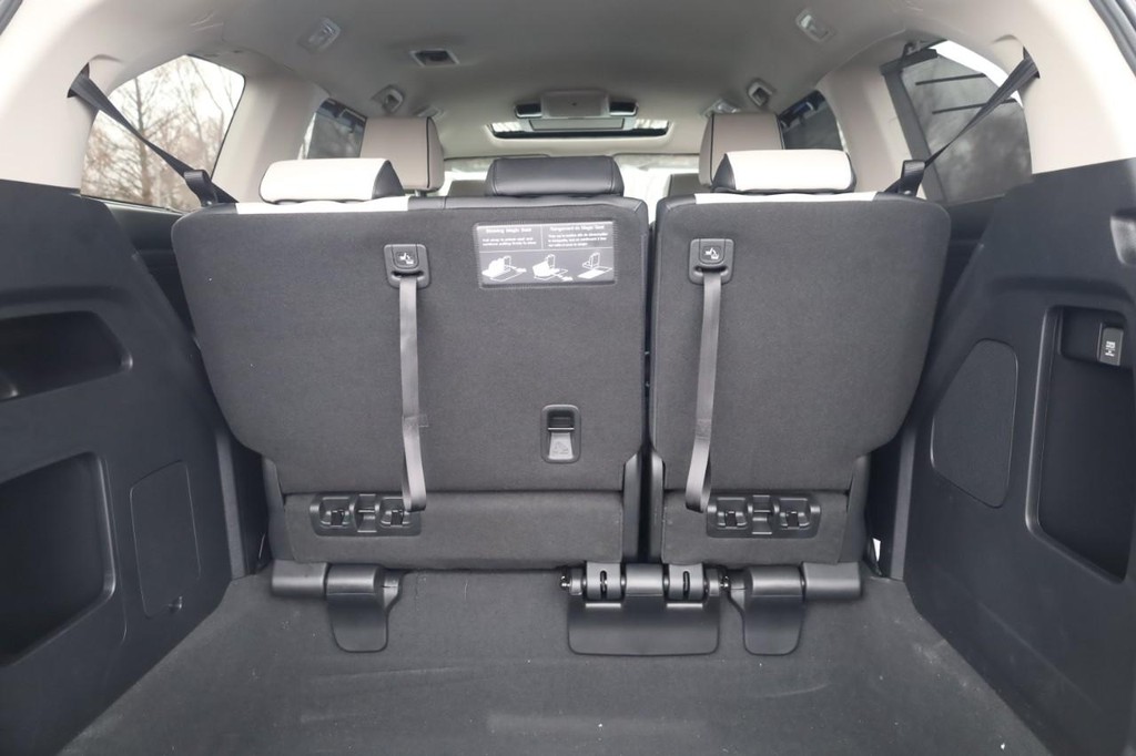 Honda Odyssey Vehicle Full-screen Gallery Image 25