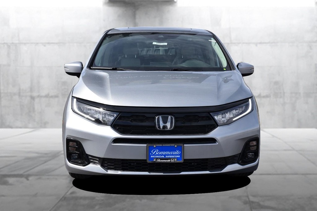 Honda Odyssey Vehicle Full-screen Gallery Image 4