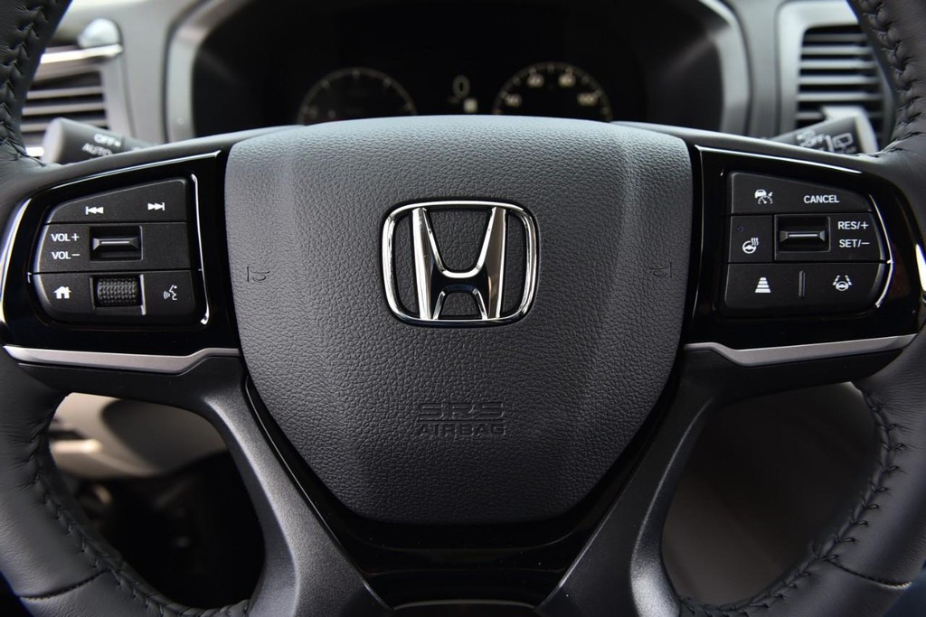 Honda Odyssey Vehicle Full-screen Gallery Image 20