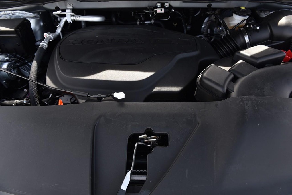 Honda Odyssey Vehicle Full-screen Gallery Image 32