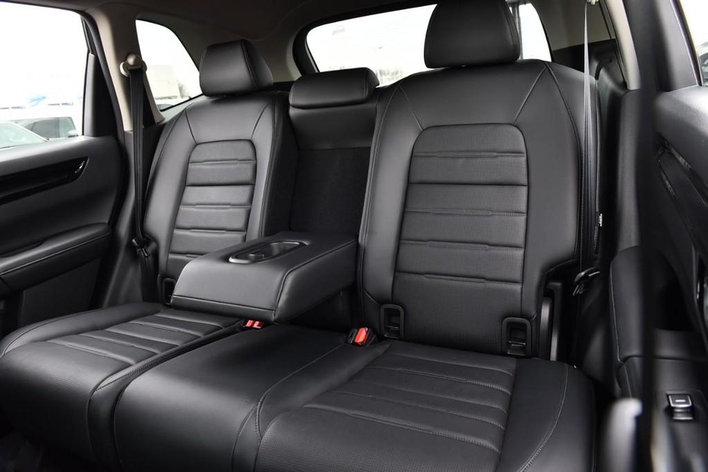 Honda CR-V Vehicle Image 25