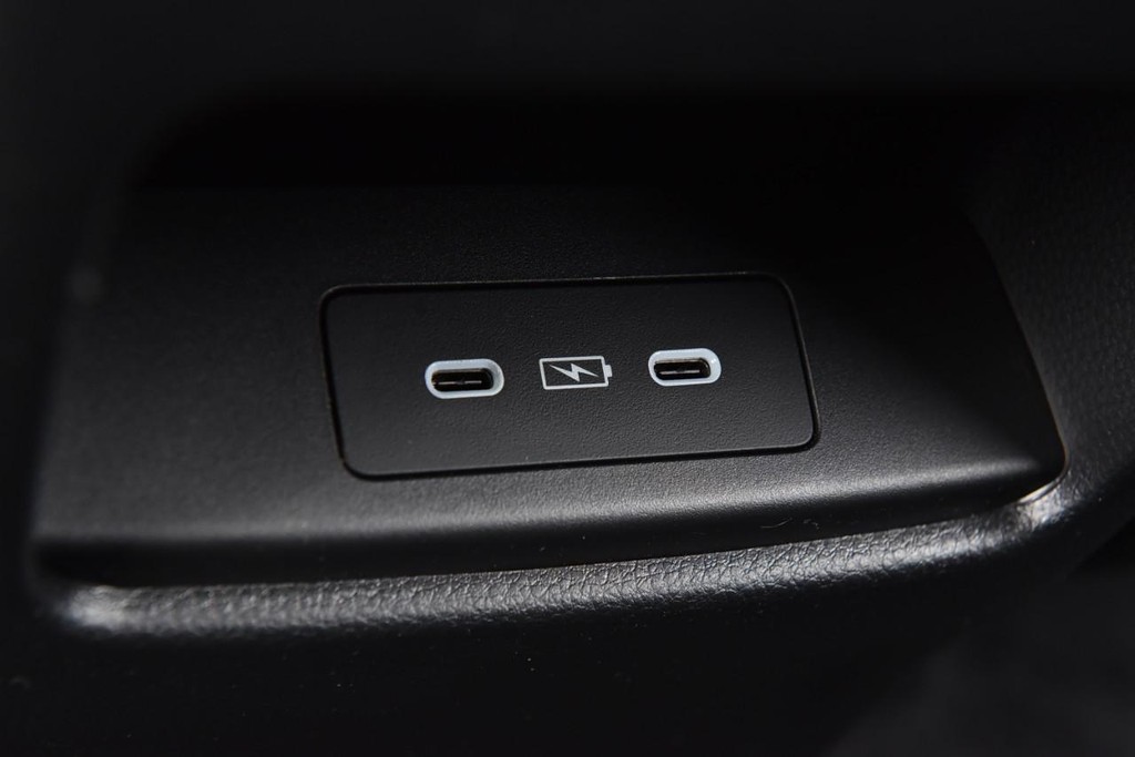 Honda CR-V Vehicle Image 27