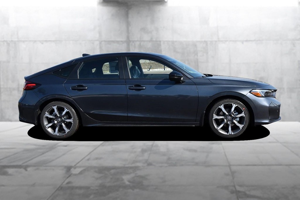 Honda Civic Hatchback Hybrid Vehicle Image 05