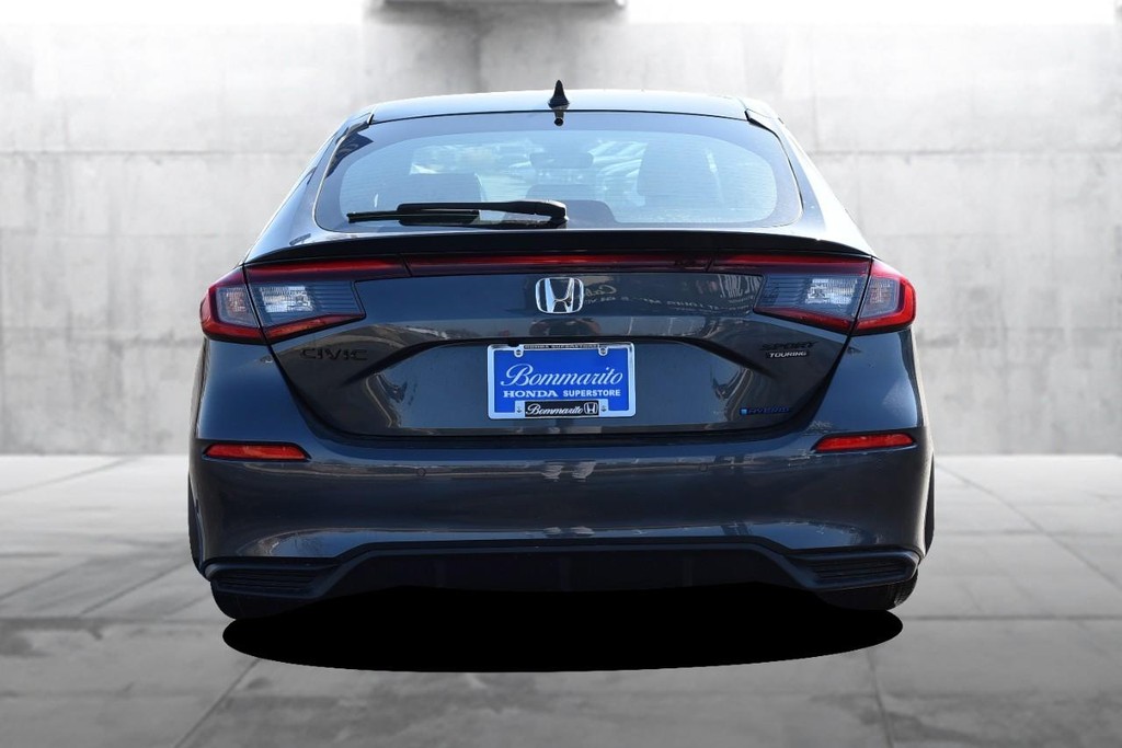 Honda Civic Hatchback Hybrid Vehicle Image 06