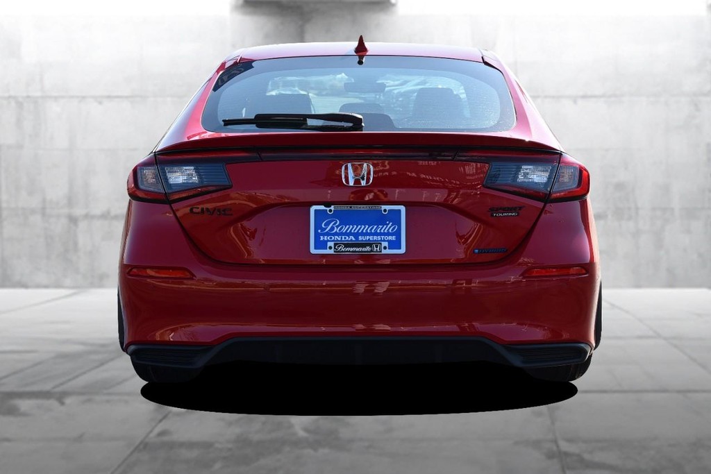 Honda Civic Hatchback Hybrid Vehicle Image 06