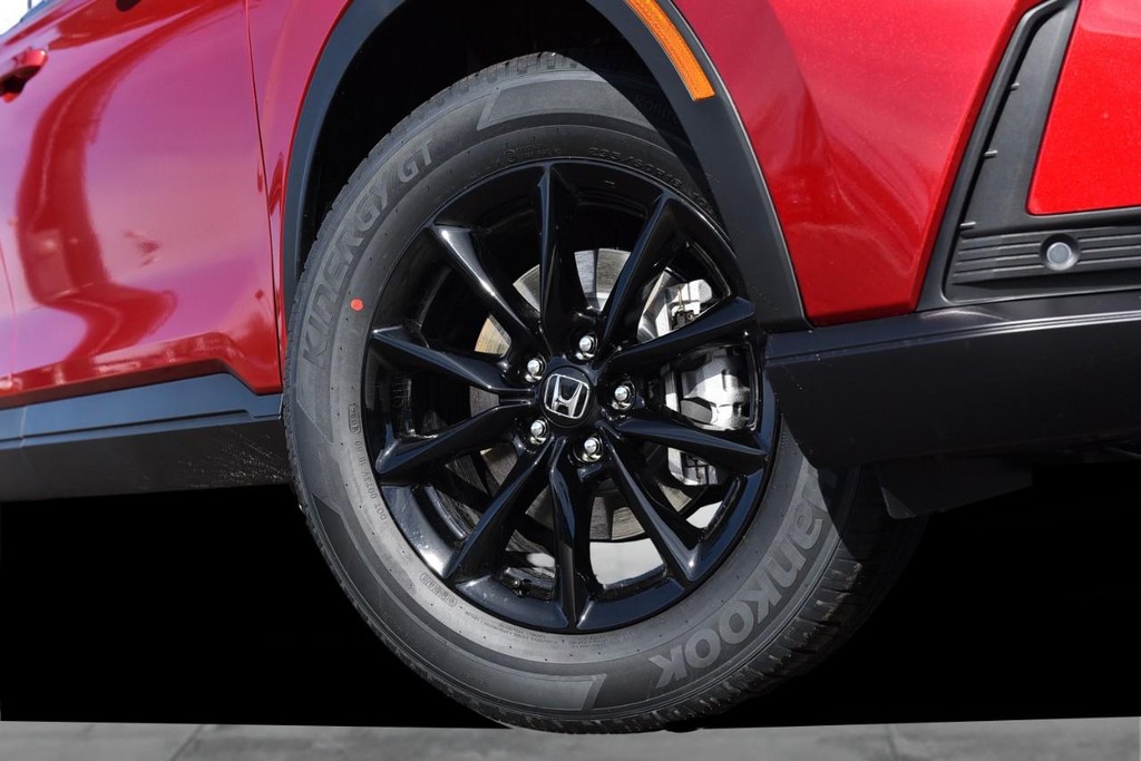 Honda CR-V Hybrid Vehicle Image 03