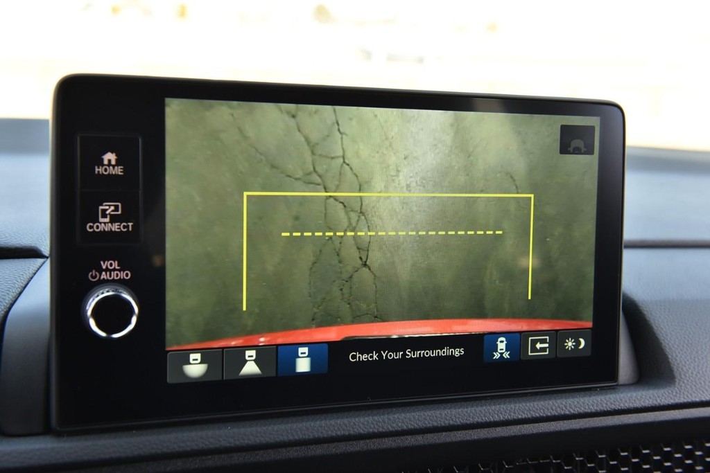 Honda CR-V Hybrid Vehicle Image 14