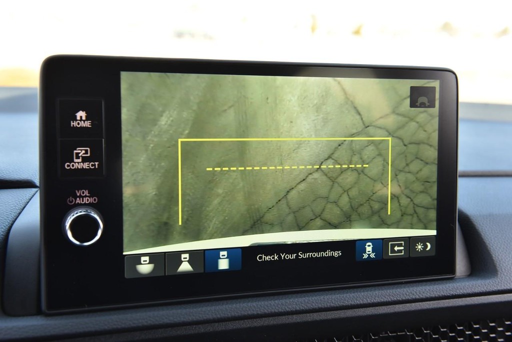 Honda CR-V Hybrid Vehicle Image 14