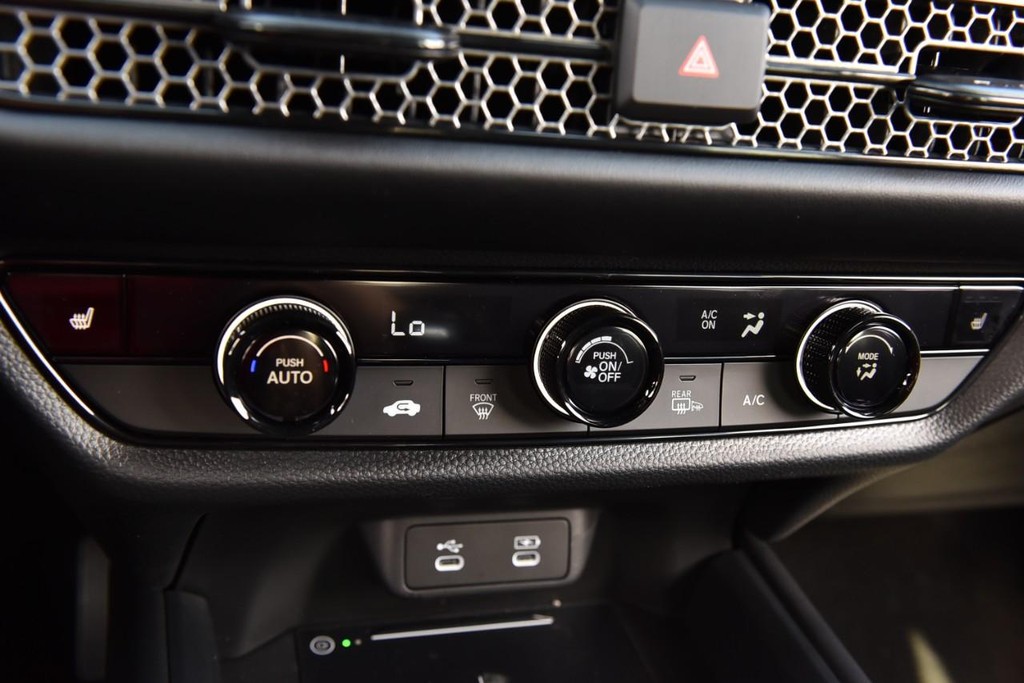 Honda HR-V Vehicle Image 14