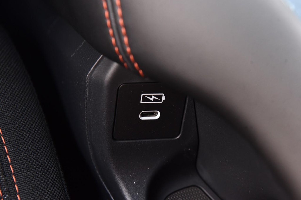 Honda HR-V Vehicle Image 17