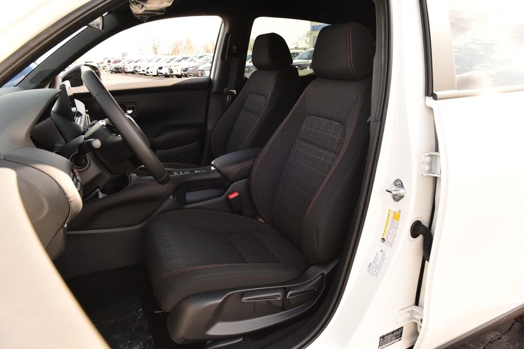 Honda HR-V Vehicle Image 20