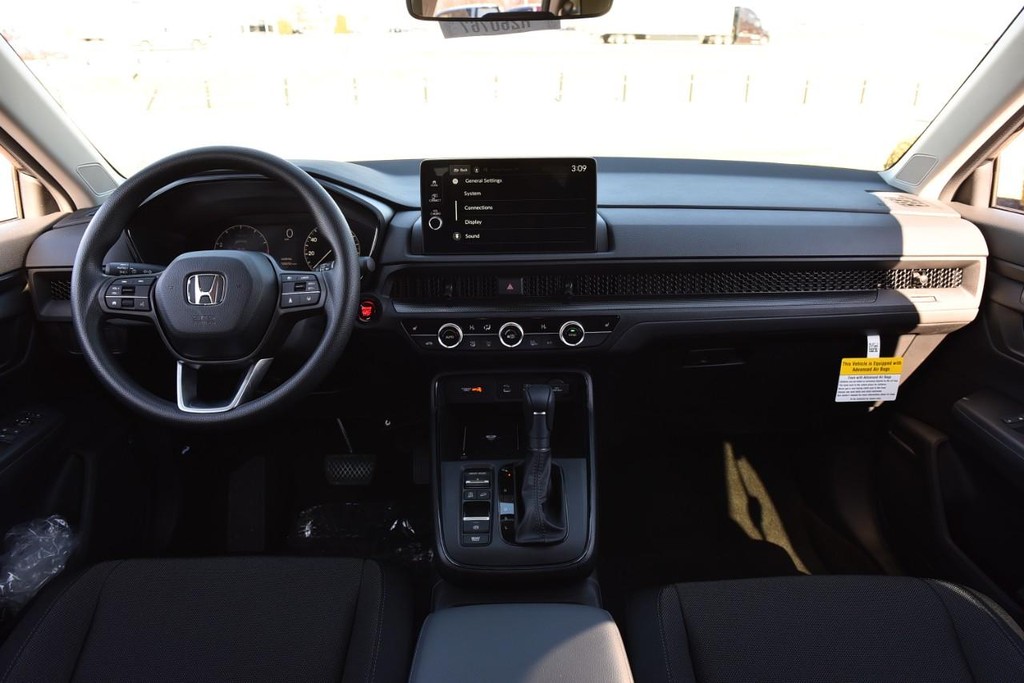 Honda CR-V Vehicle Full-screen Gallery Image 7