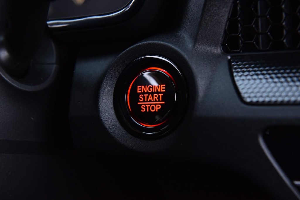 Honda CR-V Vehicle Full-screen Gallery Image 18