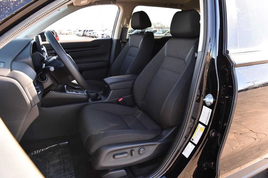 Honda CR-V Vehicle Full-screen Gallery Image 20