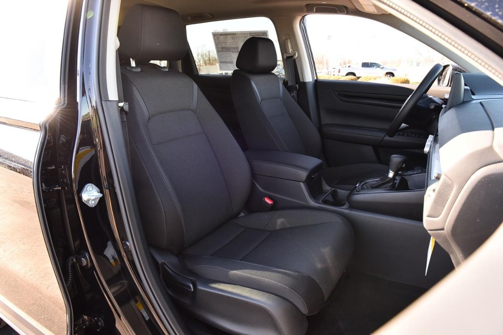 Honda CR-V Vehicle Full-screen Gallery Image 21