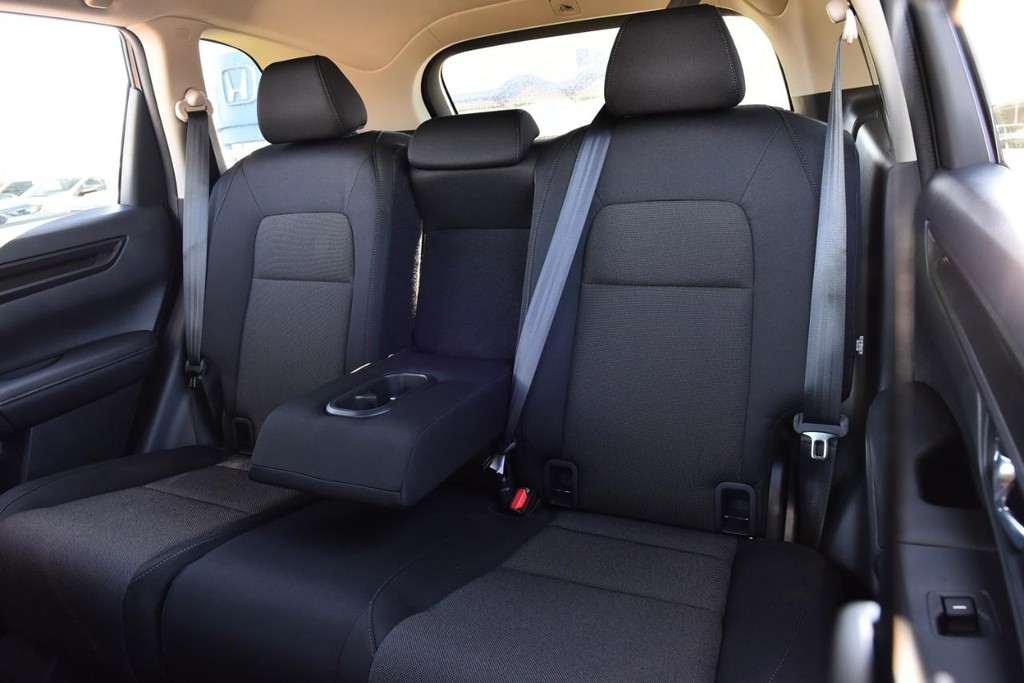 Honda CR-V Vehicle Full-screen Gallery Image 23