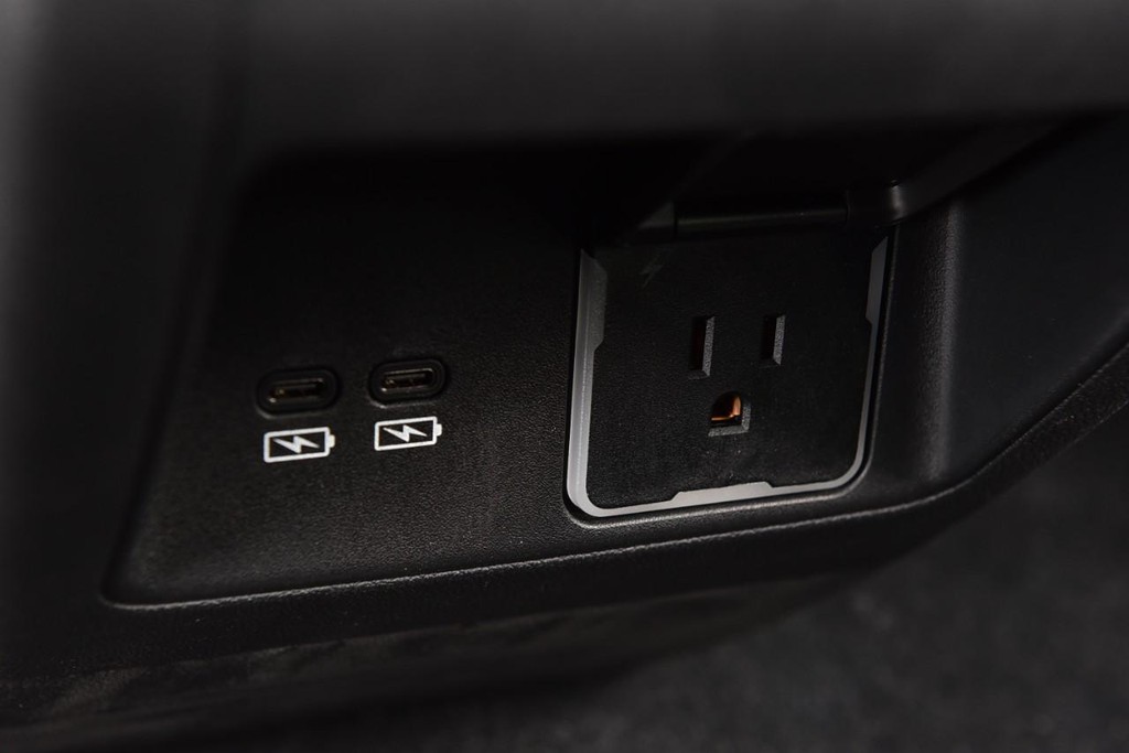 Honda Prologue Vehicle Image 27