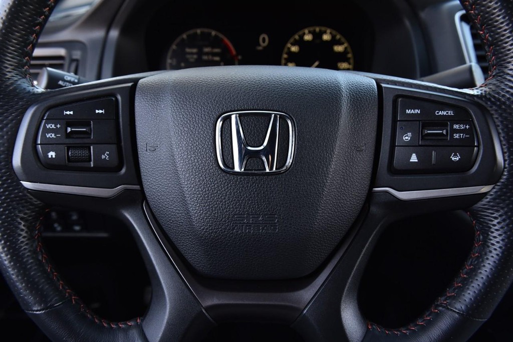 Honda Ridgeline Vehicle Image 24