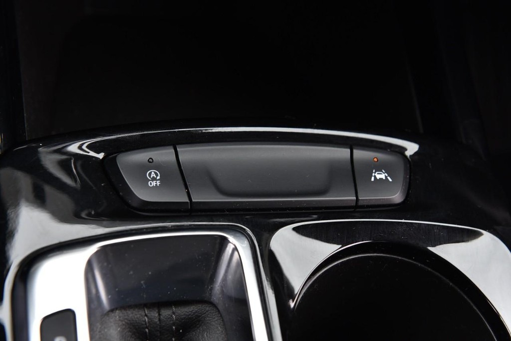 Chevrolet Trax Vehicle Image 15