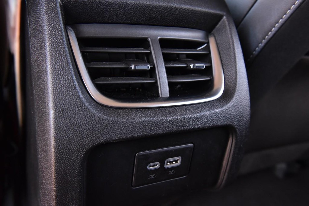 Chevrolet Blazer Vehicle Image 22