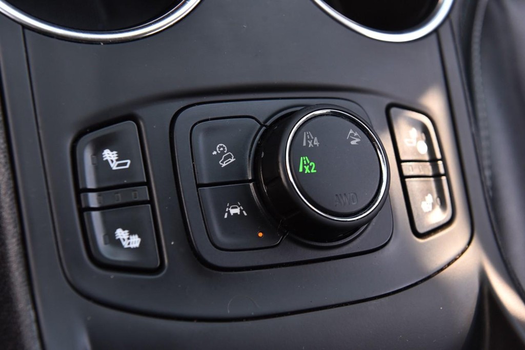 GMC Terrain Vehicle Image 18