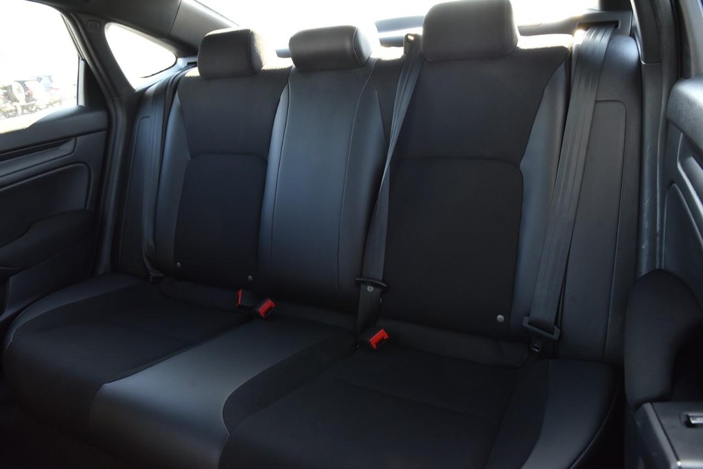 Honda Civic Sedan Vehicle Image 22