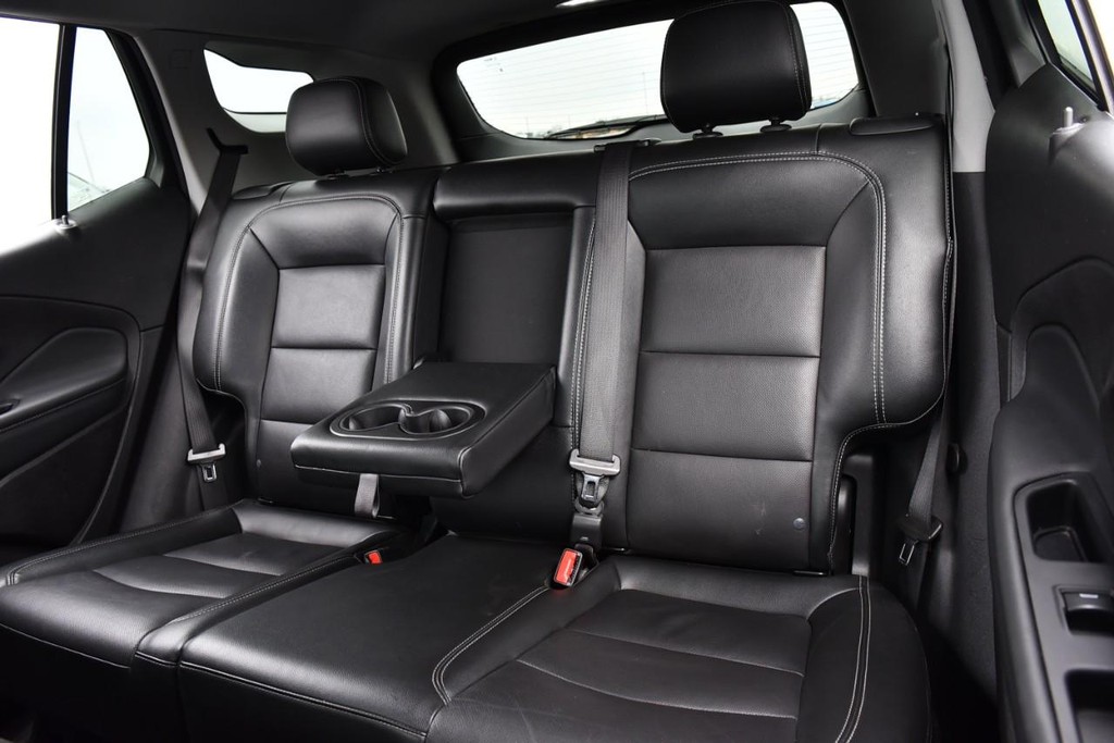 GMC Terrain Vehicle Image 22