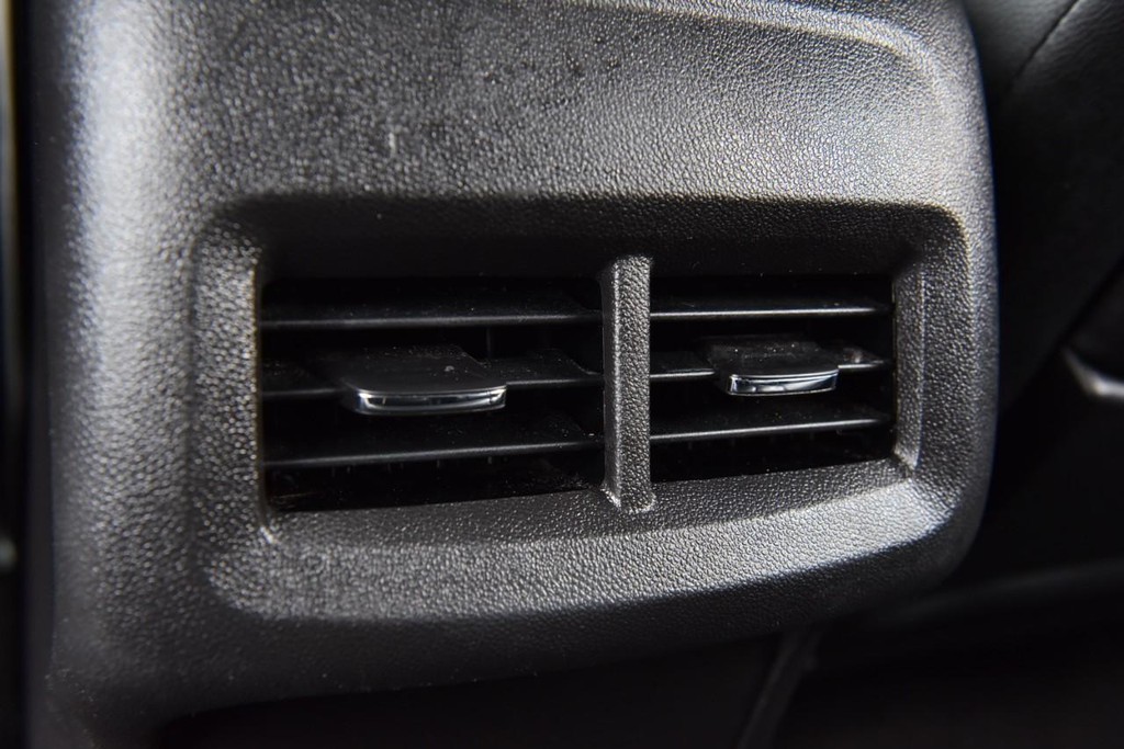 GMC Terrain Vehicle Image 23