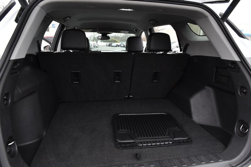 GMC Terrain Vehicle Image 25