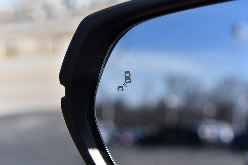 Honda CR-V Vehicle Image 10