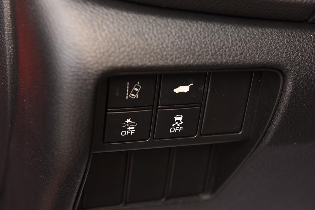 Honda CR-V Vehicle Image 11