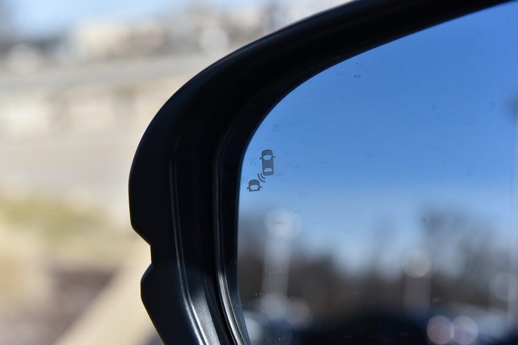 Honda CR-V Vehicle Image 10