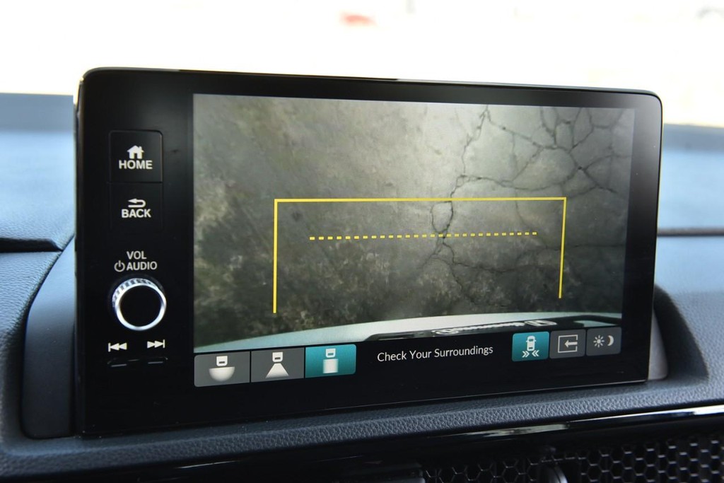 Honda CR-V Vehicle Image 14