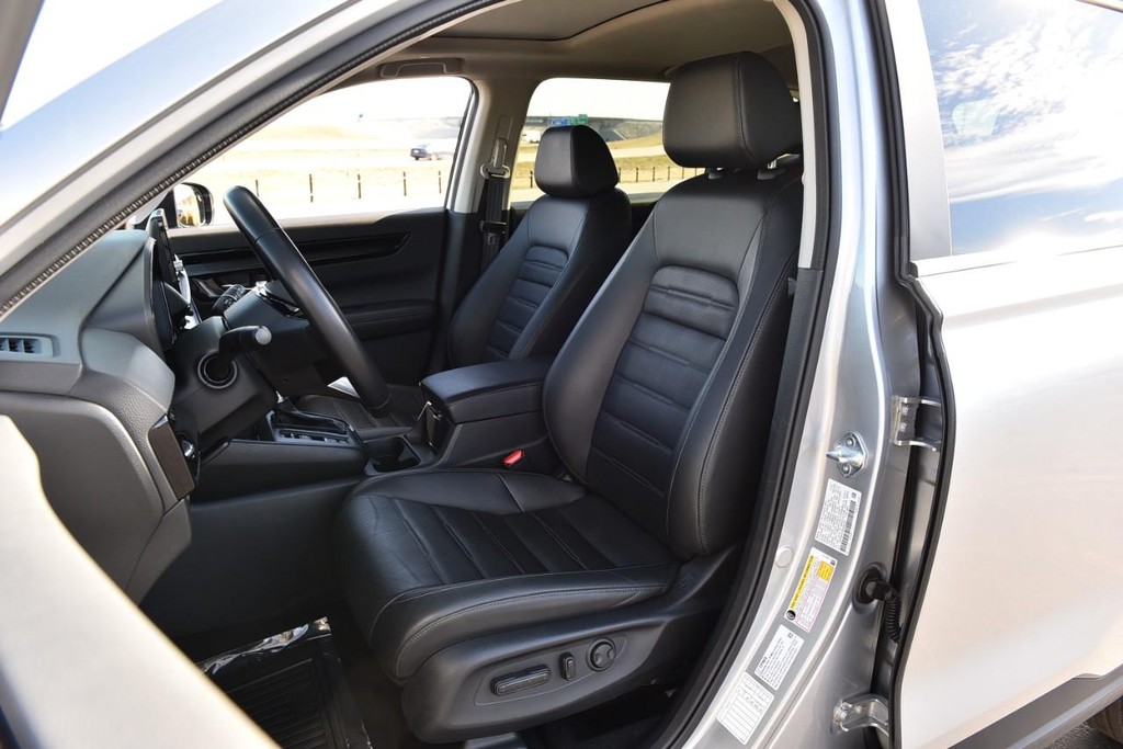 Honda CR-V Vehicle Image 22