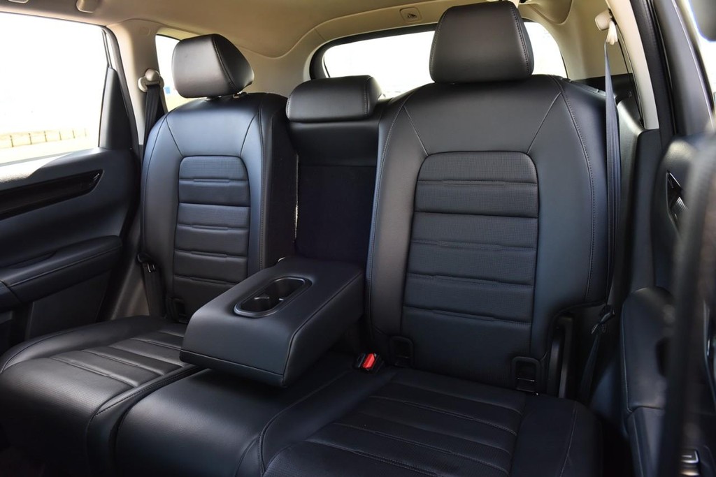 Honda CR-V Vehicle Image 25