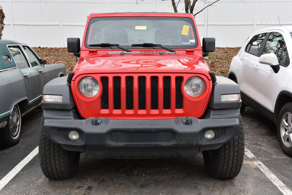 Jeep Wrangler Unlimited Vehicle Full-screen Gallery Image 3
