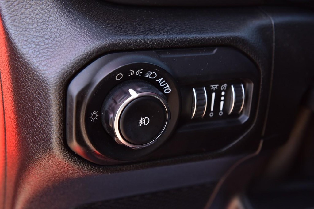 Jeep Wrangler Unlimited Vehicle Image 10