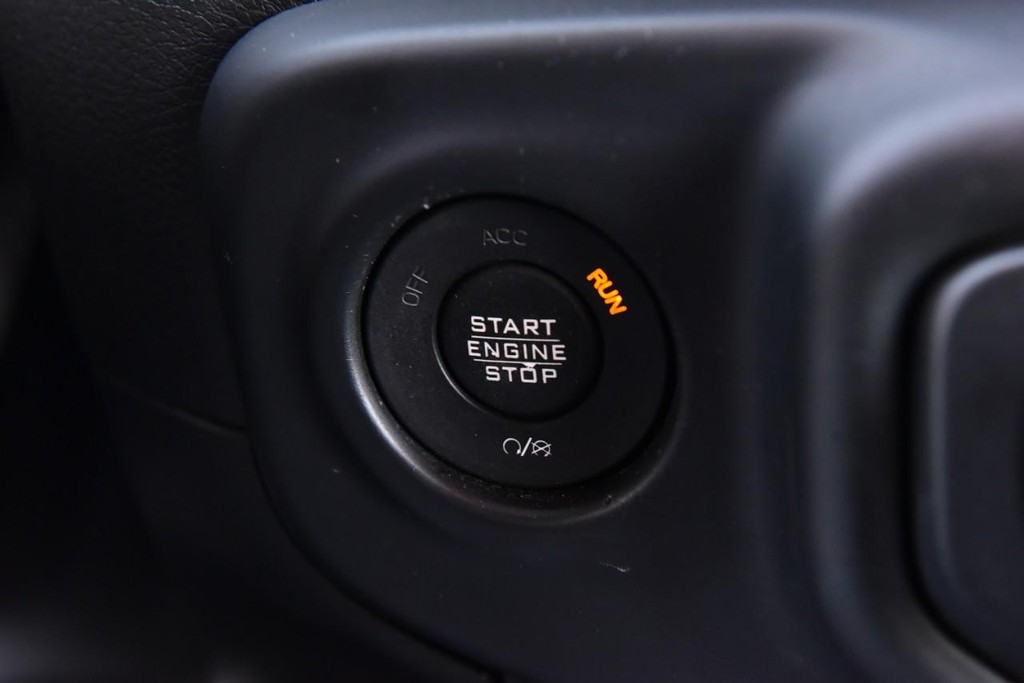 Jeep Wrangler Unlimited Vehicle Image 18