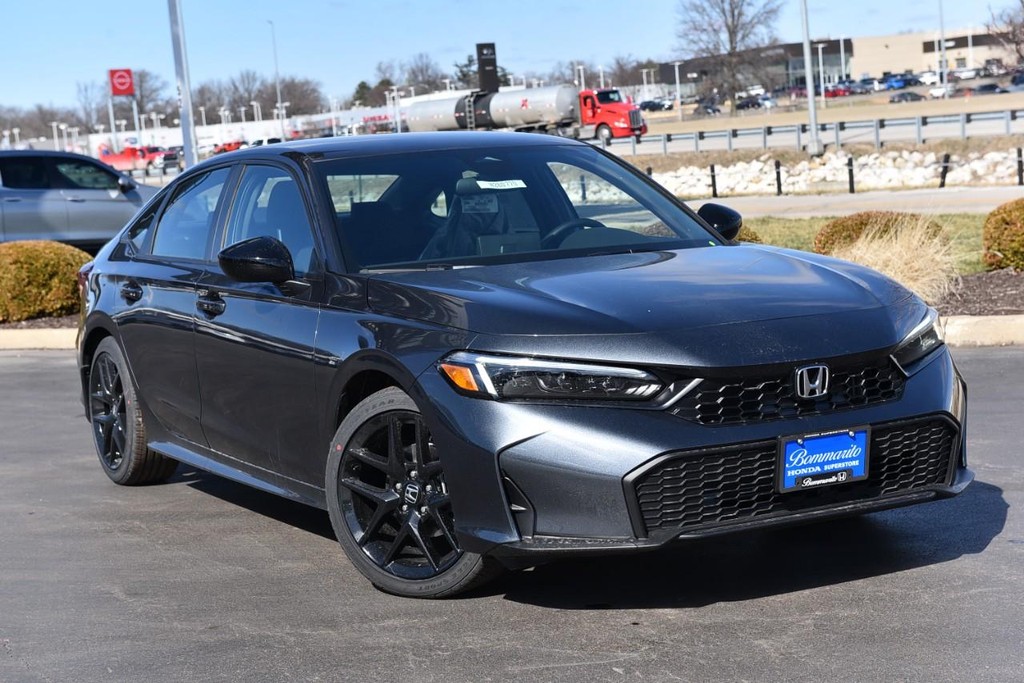 Honda Civic Sedan Vehicle Full-screen Gallery Image 2